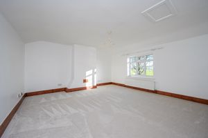 Photo 19- click for photo gallery